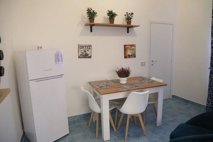 Ganze Wohnung, Frontemare - Camera Amalfi in Neapel, Neapel Provinz