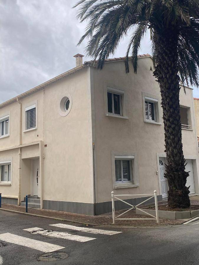 Gîte pour 5 personnes, avec terrasse dans Gare Du Grau Du Roi