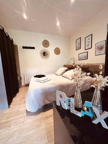 Gîte pour 2 personnes, avec terrasse à Chevincourt