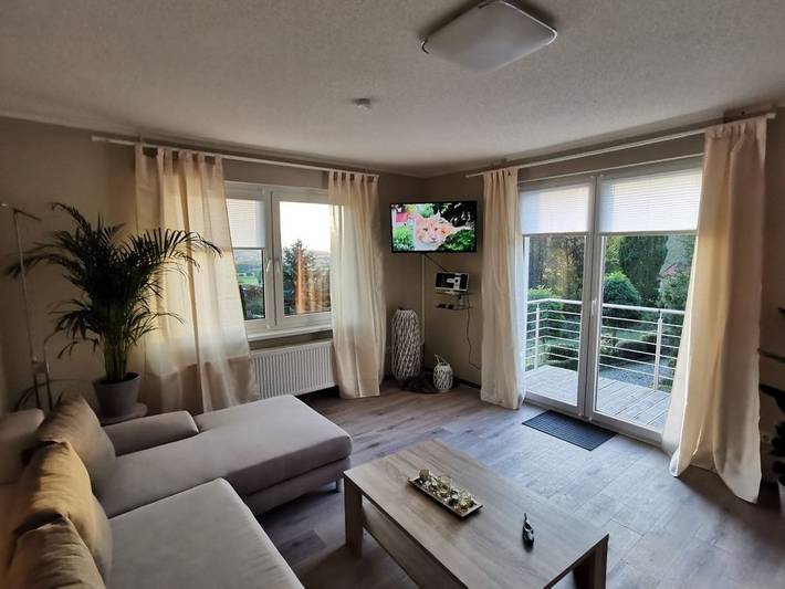 Ferienwohnung für 4 Personen, mit Balkon und Terrasse sowie Garten und Ausblick in Rinteln
