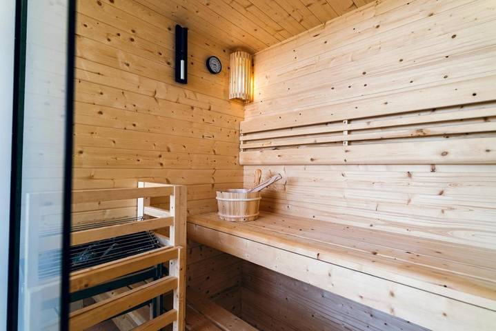 Gîte pour 2 personnes, avec terrasse ainsi que sauna et jacuzzi, animaux acceptés à La Ferté-Gaucher - 4
