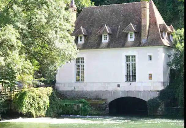 Maison de vacances pour 14 personnes, avec Jacuzzi et Terrasse ainsi que Jardin et Vue