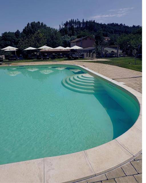 Bed and breakfast per 2 persone, con panorama e terrazza nonché giardino e piscina, con animali domestici in Calabria