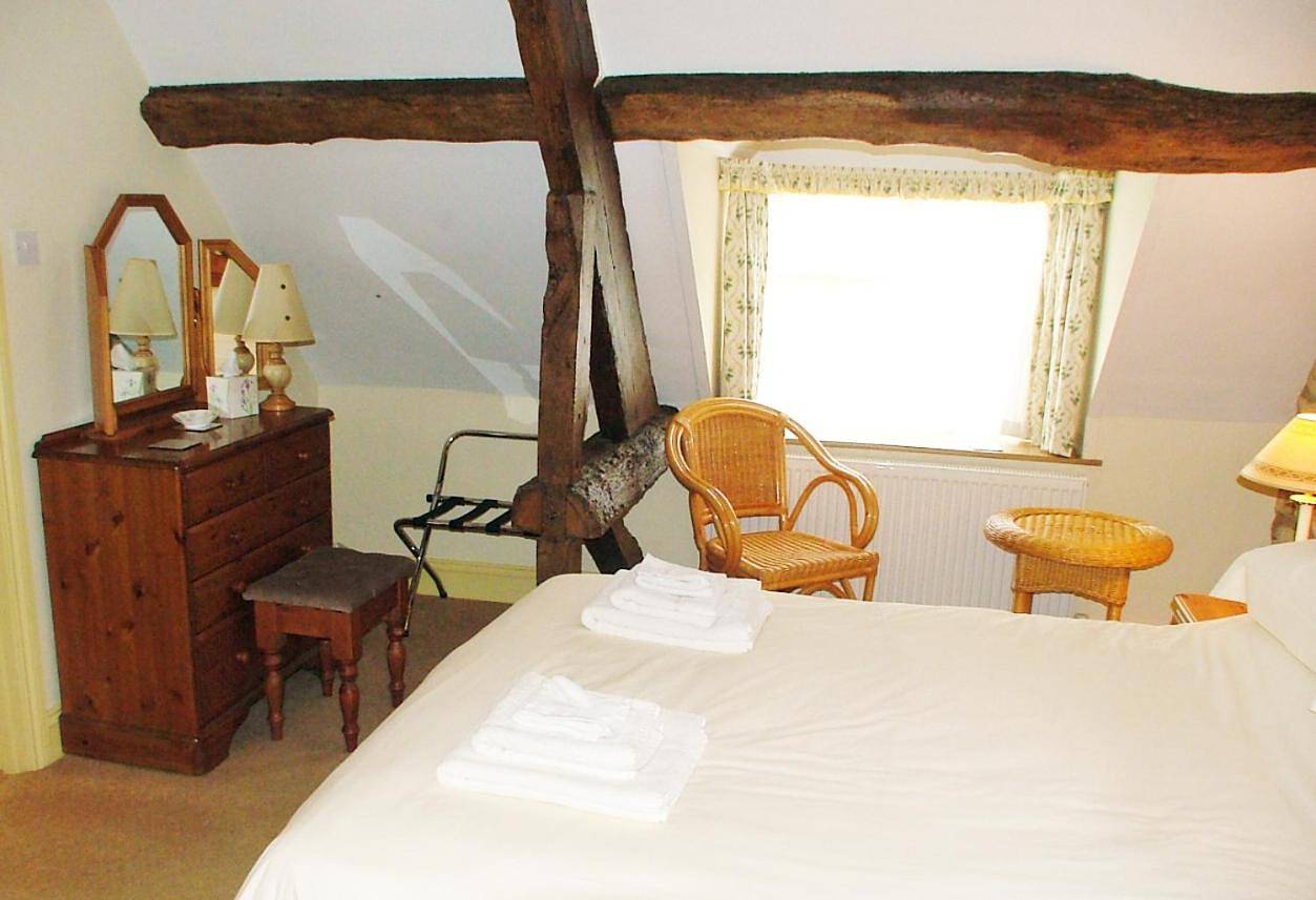 Deluxe Double Room (2 Adults + 1 Child) in Chipping Campden, Gloucestershire