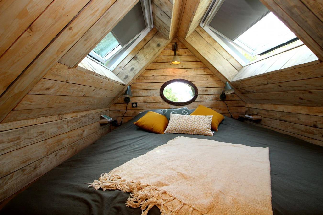 Casa de huéspedes para 2 personas con sauna in La Roche-des-Arnauds, Gap region