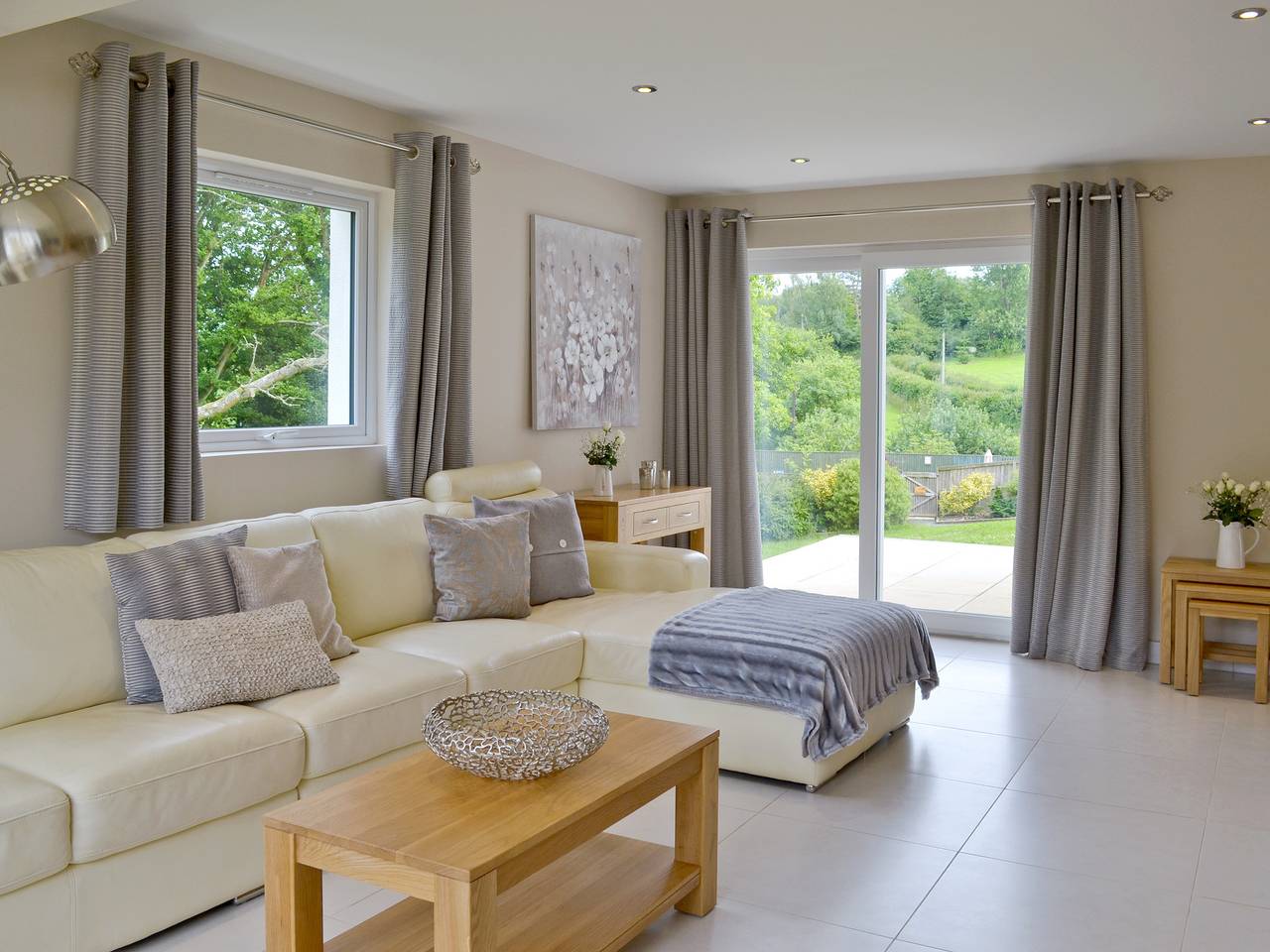 Honey Pippin in Cheriton Bishop, Devon