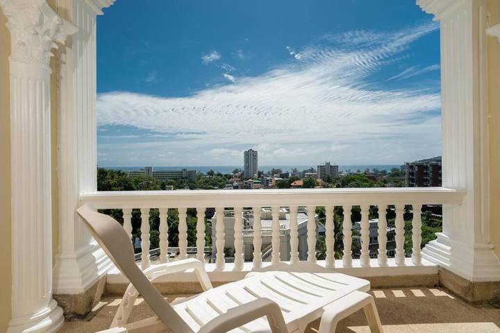 Ferienwohnung für 4 Personen, mit Garten und Balkon sowie Pool und Whirlpool in Thailand