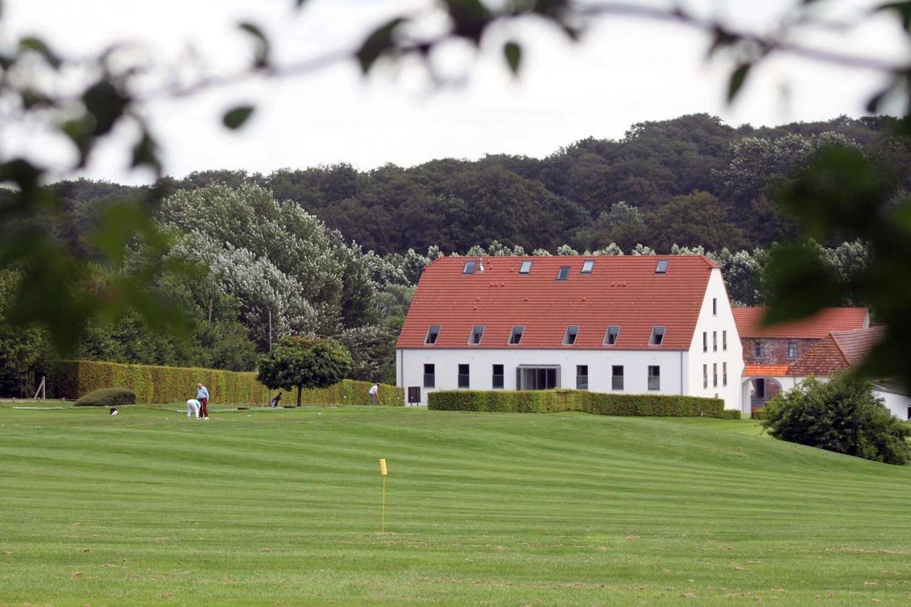 Relais de L'Empereur in Way, Genappe