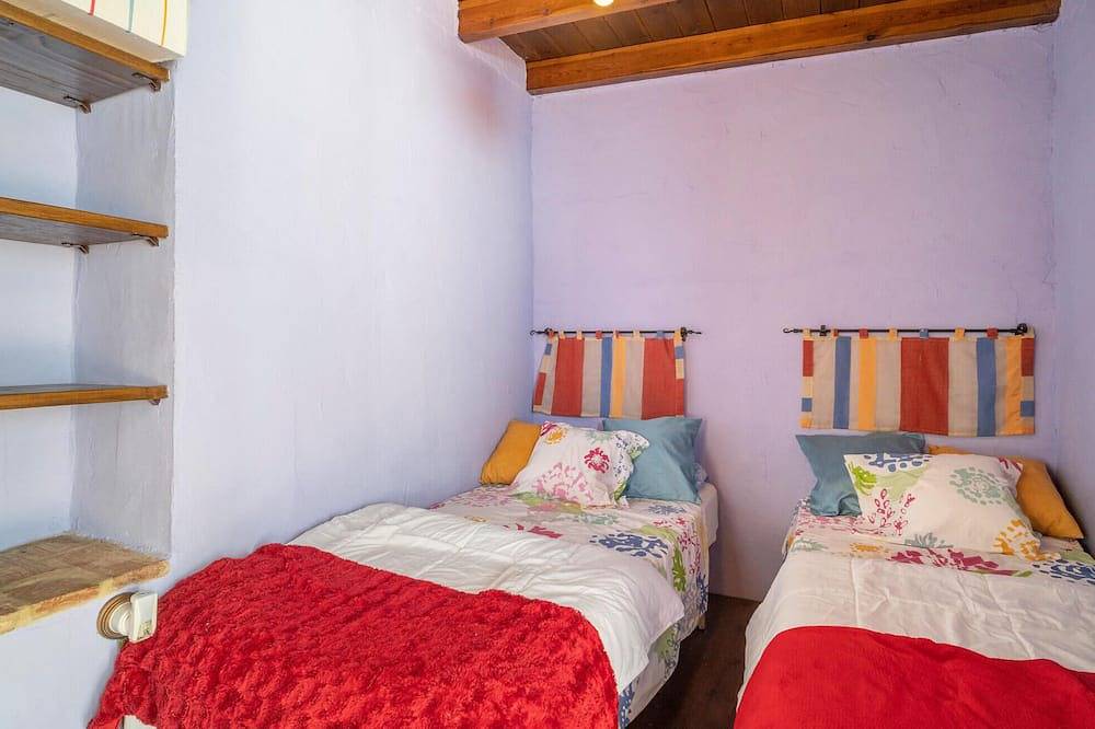 Gorgeous home in El Colmenar with Wifi in El Colmenar, Cortes de la Frontera
