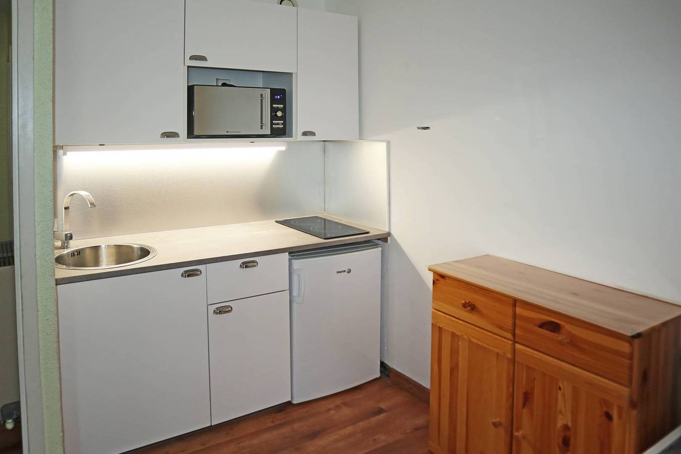 Appartement de vacances entier, Studio équipé pour 4 personnes vue pistes in Les Orres, Parc national des Écrins