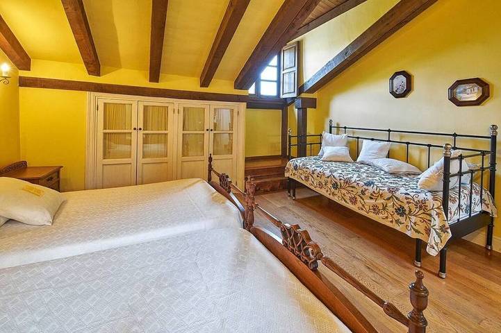 Casa Taté in Trasvía, Comillas — Space and serenity to share in Comillas, Kantabrische Küste