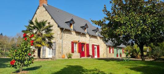 Chambre d’hôte pour 5 personnes, avec jardin ainsi que terrasse et vue à Isigny-le-Buat