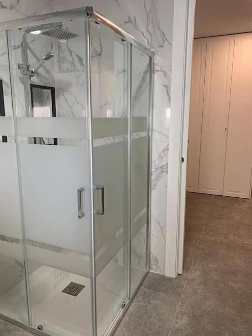 Chalet para 6 personas, con Jacuzzi y Terraza además de Jardín y Piscina en Campo de Cartagena - 2