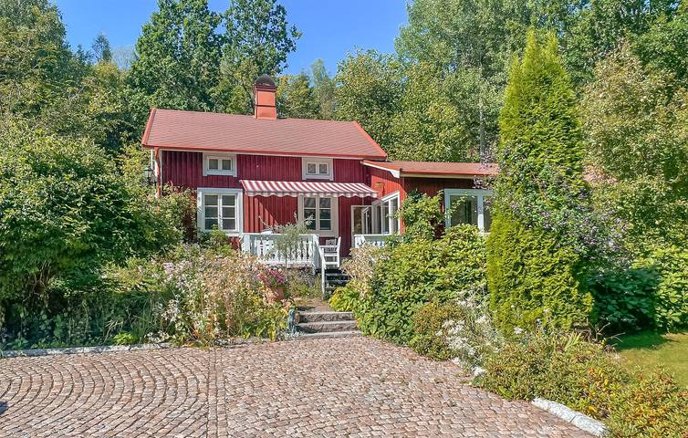 Hus för 5 Personer med trädgård in Åmål (Kommun), Vänern