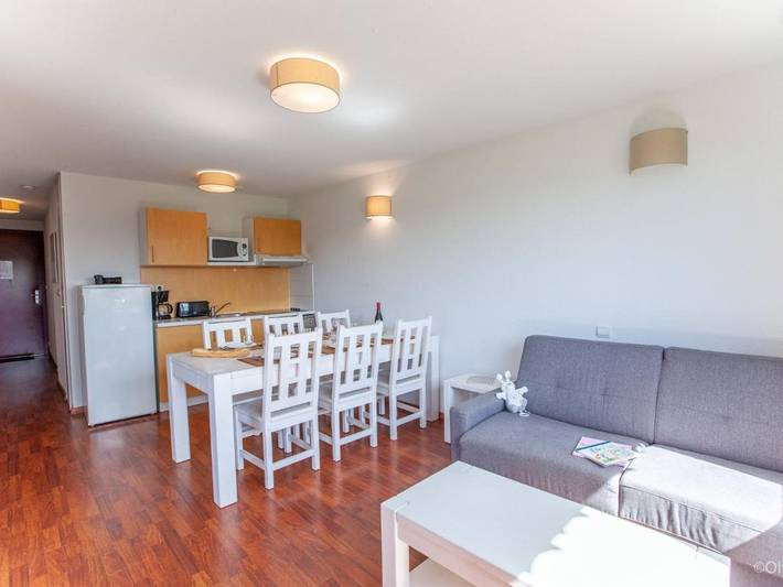 Gîte pour 6 personnes, avec terrasse et piscine, animaux acceptés à Cassen - 2