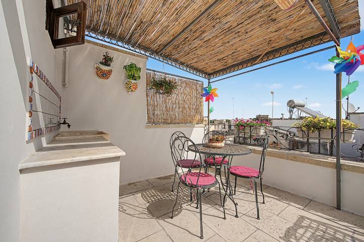 'La Casetta di Viola' charming and unique cottage just a few km from the sea! in Palmariggi, Lecce Province