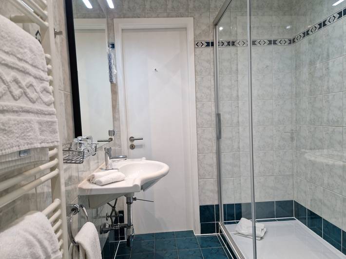 Hôtel pour 2 personnes, animaux acceptés à Neuchâtel - 4