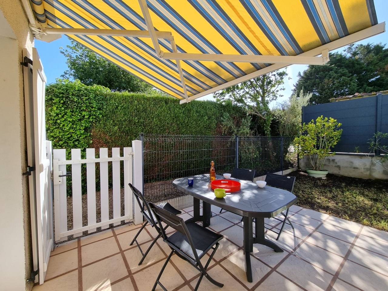 House for 5 with heated pool, near Sarzeau beach in Sarzeau, Côte des Mégalithes