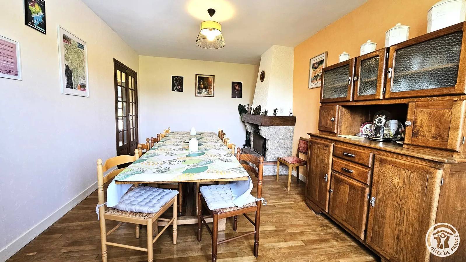 Gîte de France 12 personnes in Liginiac, Région d'Ussel