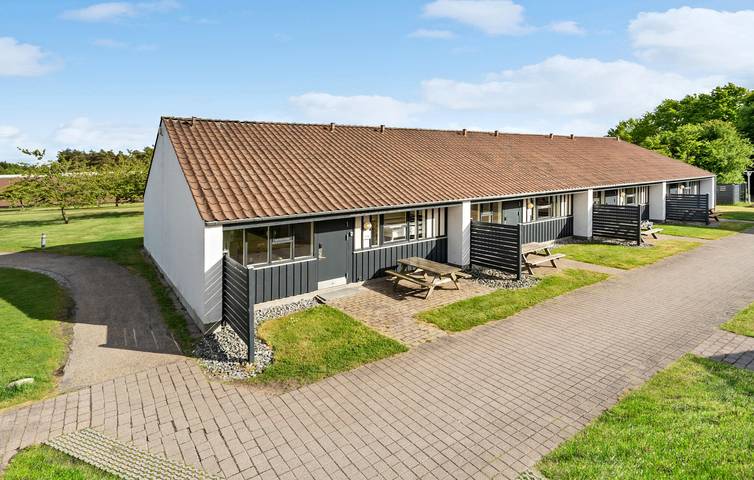 Ferienhaus für 6 Personen, mit Pool und Terrasse sowie Sauna - 1