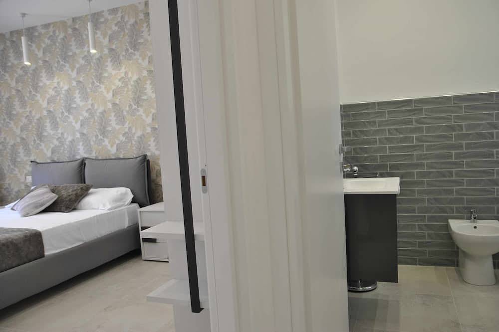 Ganze Wohnung, Sea breeze beachfront flat in Latina Provinz