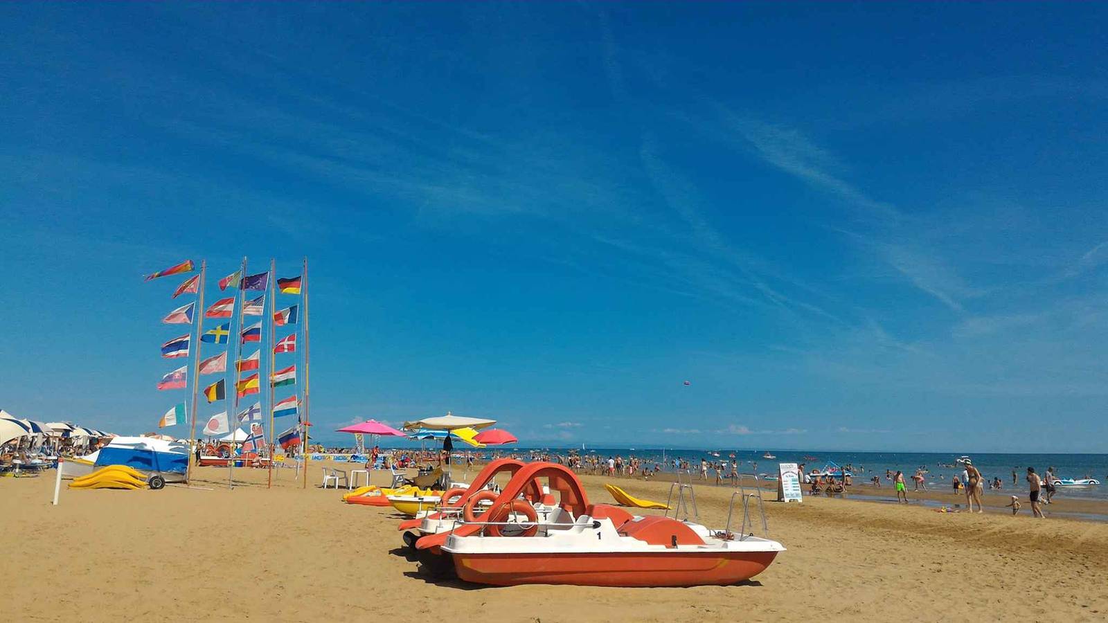 Ganze Ferienwohnung, Ferienwohnung mit Klimaanlage und Balkon  in Bibione, Venedig Provinz