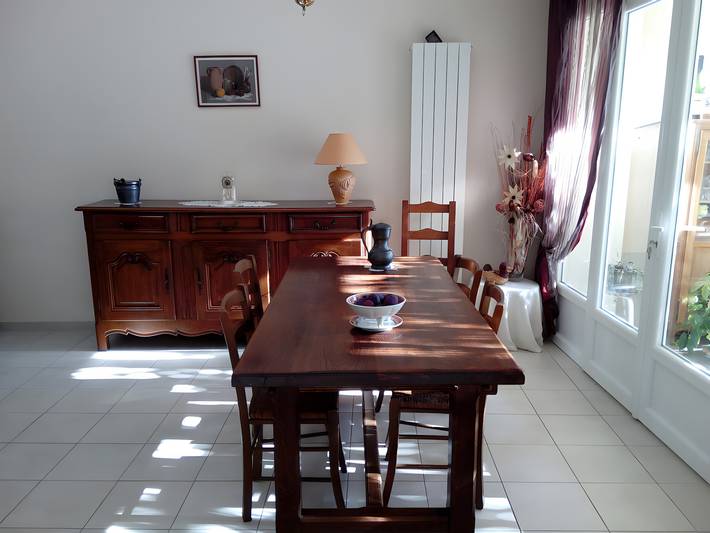 Chambre d’hôte pour 3 personnes, avec jardin dans le Gard