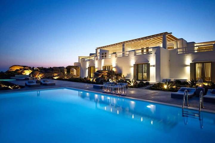 Holiday rental for 32 people, with garden and terrace in Mykonos