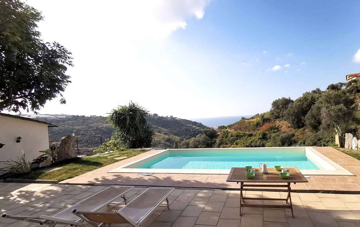 Ganzes Studio, Studio mit Klimaanlage und Pool  in Pompeiana, Riviera di Ponente