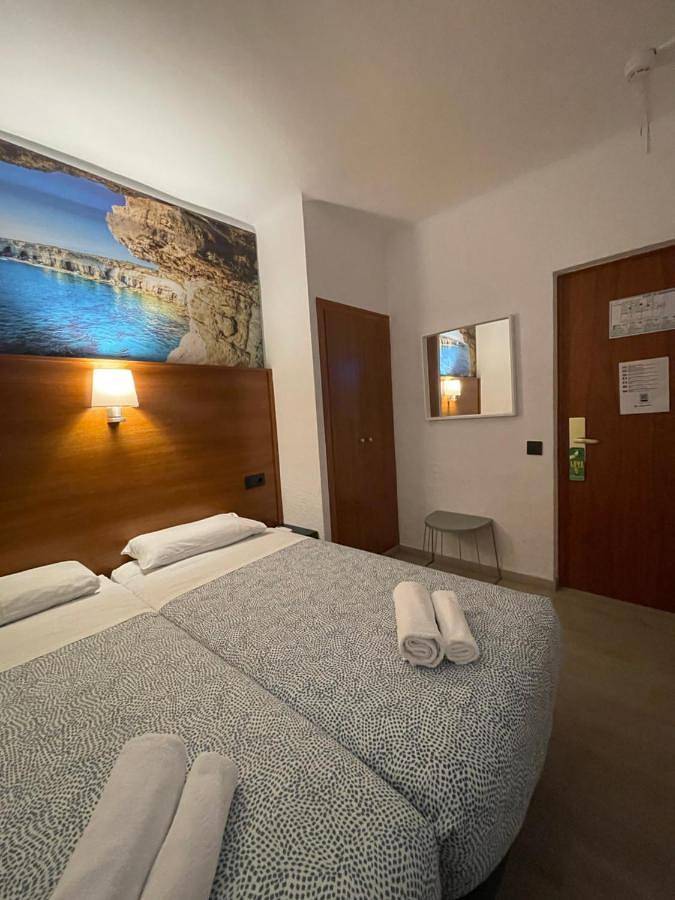 Hotel Maremagnum in Central Lloret de Mar, Lloret de Mar