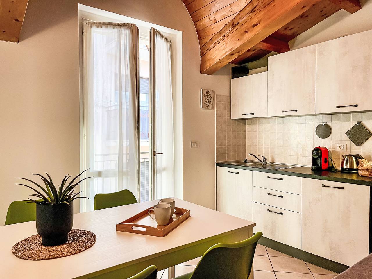 Apartamento entero, Domus ad Lacum in Cólico (Italia), Alpes de Orobie Occidental