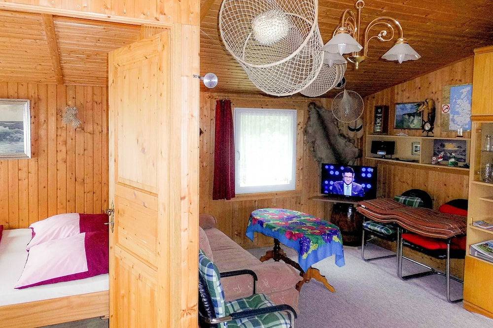 Ferienhaus Sonnenschein - Bungalow und Ferienwohnung auf Rügen in Kluis, Rügen