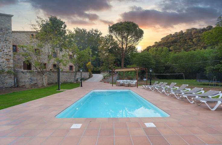 Casa rural para 15 personas, con Terraza y Jardín además de Piscina y Vistas en Parque natural del Montseny