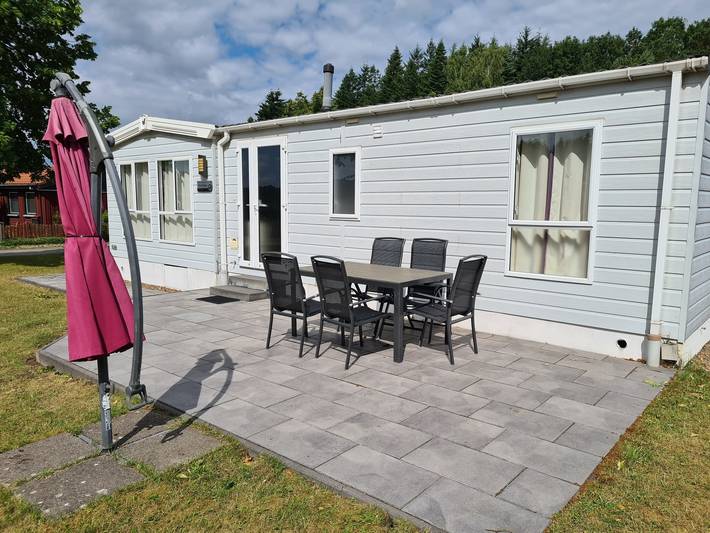 Wohnwagen für 6 Personen, mit Terrasse und Garten