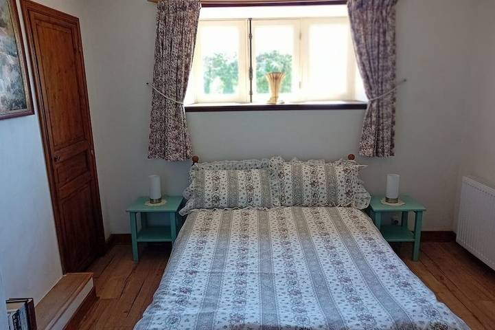 Gîte pour 2 personnes, avec jardin à Bessines-sur-Gartempe - 3