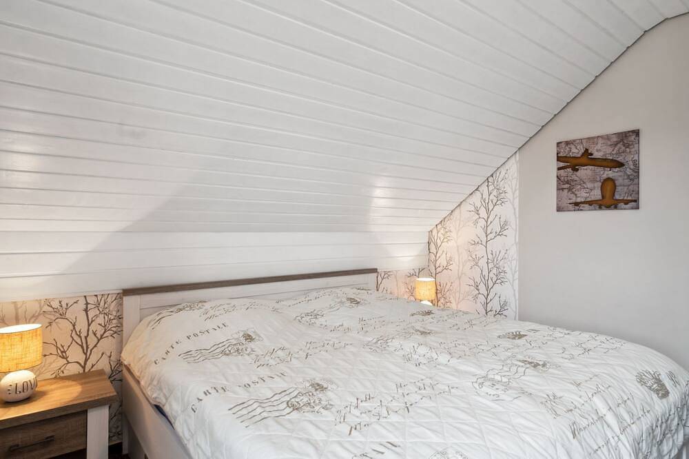 Ganze Wohnung, Ferienwohnung Iris 2 in Lutzerath, Cochem-Zell