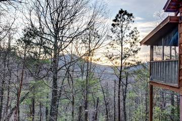 Vacation Apartment for 4 Guests in Wears Valley, Sevier County, Picture 3