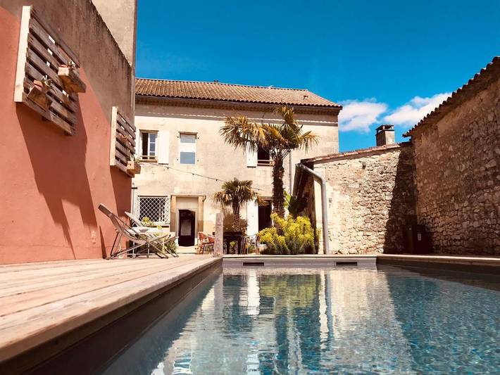 Villa pour 8 personnes, avec jardin et piscine