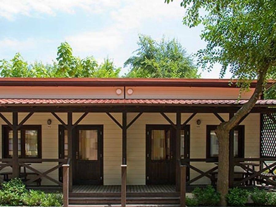 Camping Solmar - Chalet 4 persons - 1000 in Els Pins Blanes, Blanes