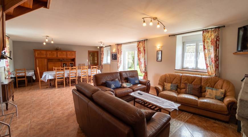 Location de vacances pour 15 personnes, avec Terrasse et Jardin dans Le Mené - 4