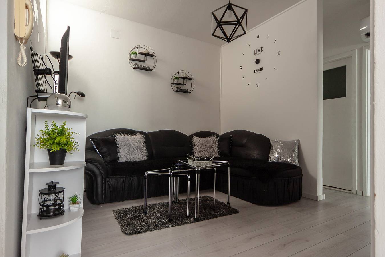 Vacation Rental for 6 Guests in Split, Split-Dalmatia