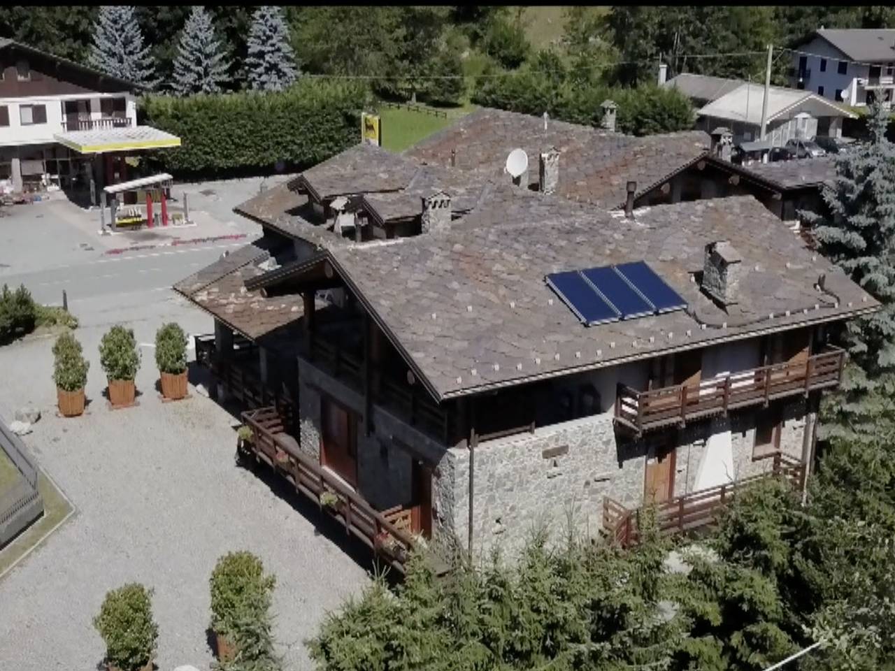 Appartamento intero, Appartamento ad Antey-Saint-André vicino agli impianti in Località Filey, Antey-Saint-André