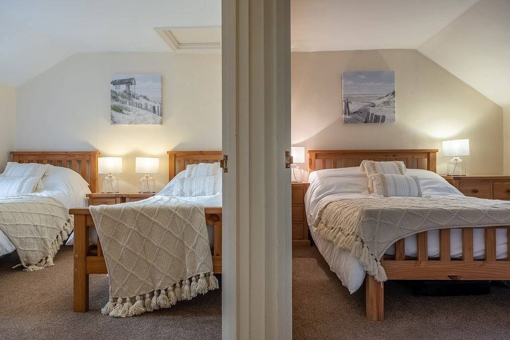 Daisy Cottage (H), Holt, Norfolk in Holt, Norfolk Coast