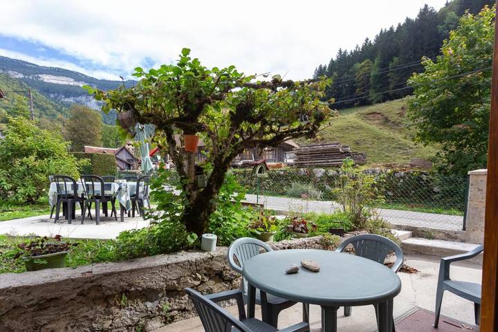 Appartement de vacances pour 7 personnes, avec jardin et terrasse