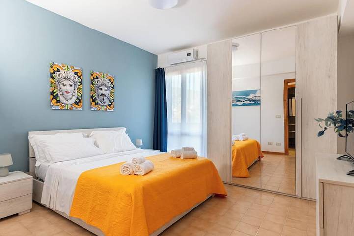Appartamento per 6 persone, con balcone in Roccalumera