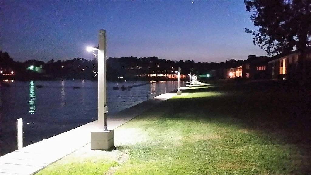 Fun Waterfront Condo im April Sound - neben Country Club, Pool, Golf, Angeln in Lake Conroe