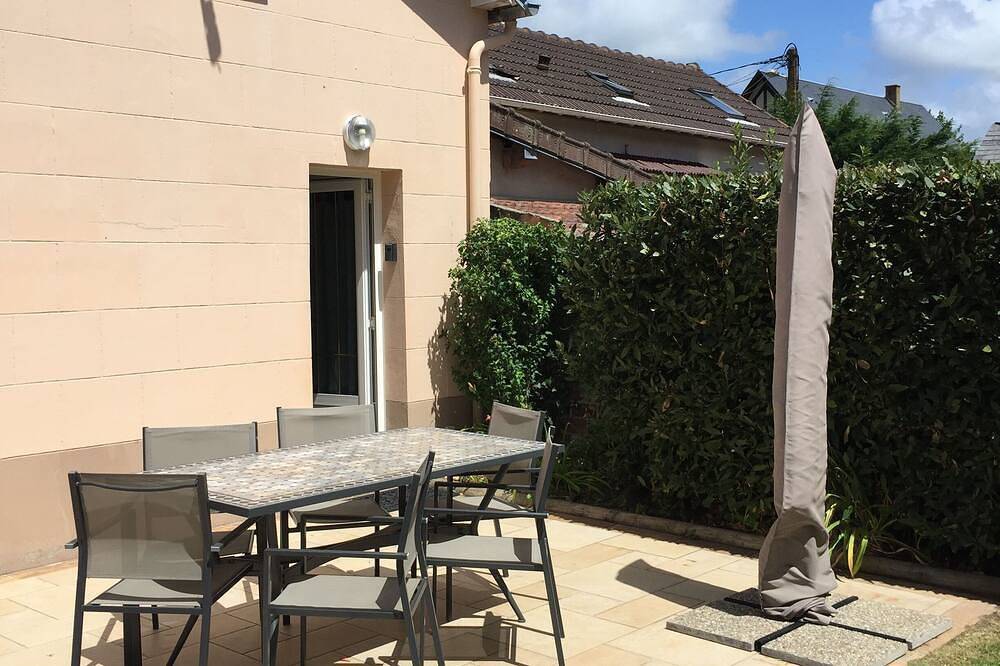 Haus in der Nähe des Strandes von Benerville und Deauville in Benerville-sur-Mer, Lisieux und Umgebung