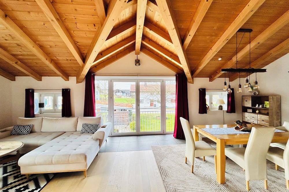 Ganze Wohnung, Ferienwohnung Chiemseezauber 82qm für max. 4 Personen in Gollenshausen am Chiemsee, Gstadt am Chiemsee