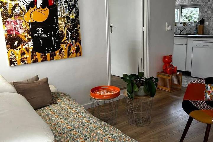 Le cabanon du Cannet.charming, fully-equipped two-room apartment close to amenities. in Le Cannet, Mittelmeerküste (Frankreich)