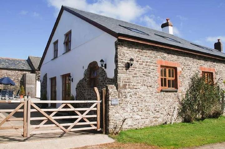 Ferienhaus für 8 Personen, mit Garten, mit Haustier in Devon